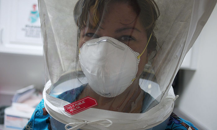 Doctor Gives A Solid Reason Why Masks Won’t Protect You From Coronavirus