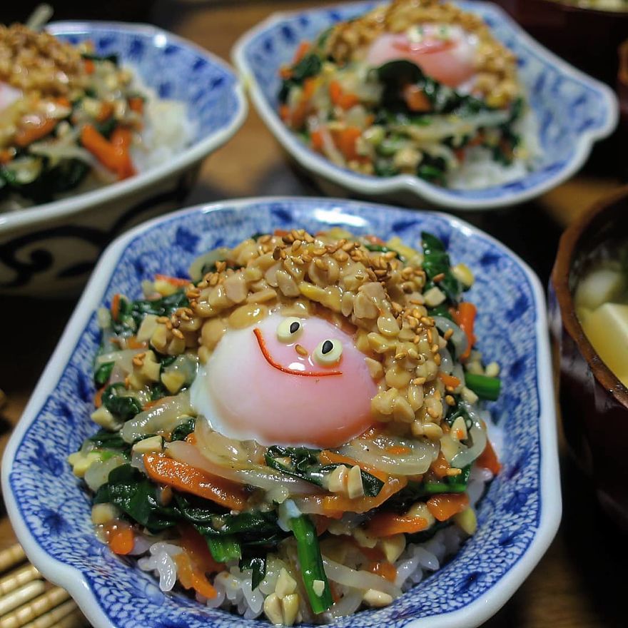 Japanese-Mom-Egg-Food-Art