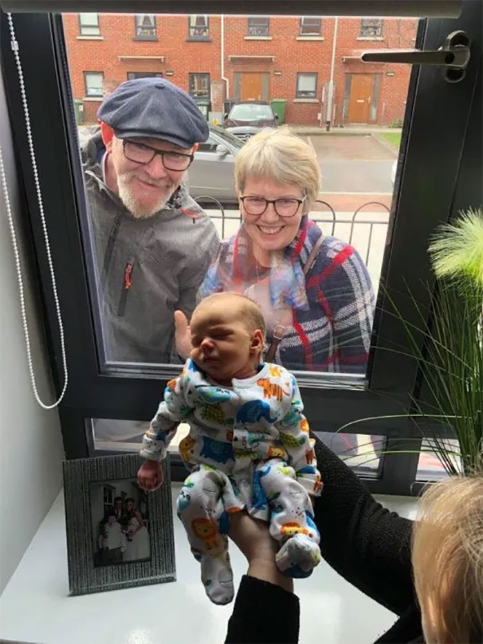 Baby Ollie Met His Grandparents For The First Time