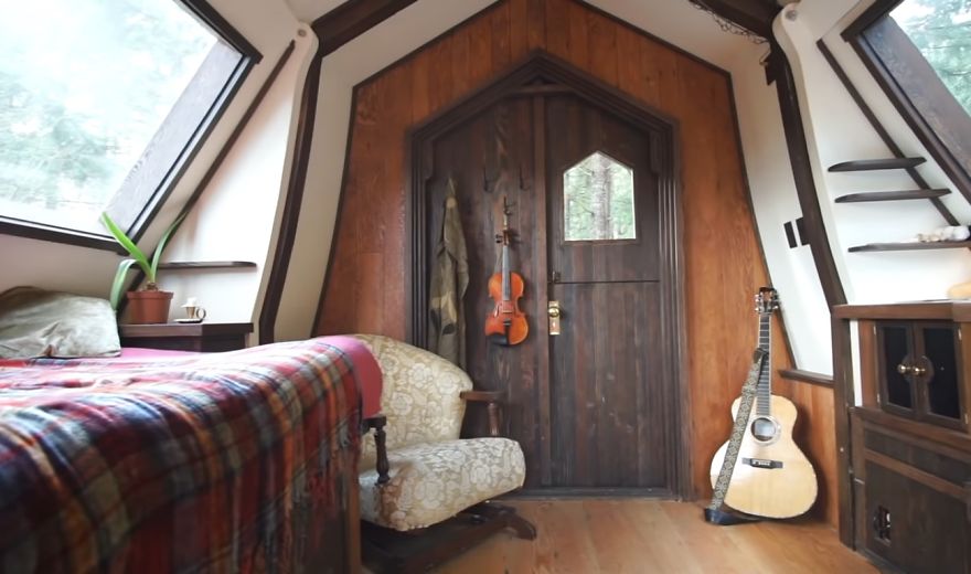 Gorgeous Folding Tiny House Built With Reclaimed Materials.