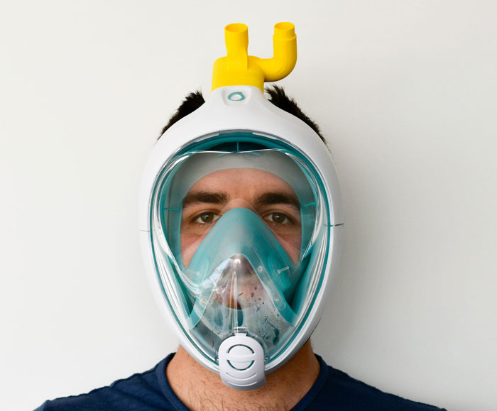 Italian Engineers Turn Snorkeling Masks Into Life-Saving Ventilators