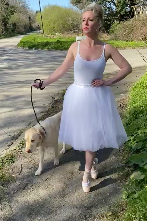 Woman Wears Bizarre Costumes While Walking Her Dog During The Quarantine And He Looks Embarrassed (8 Pics)