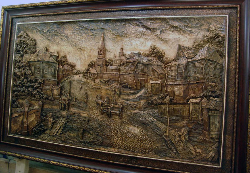Master From Russia Carves Amazing Paintings From Wood