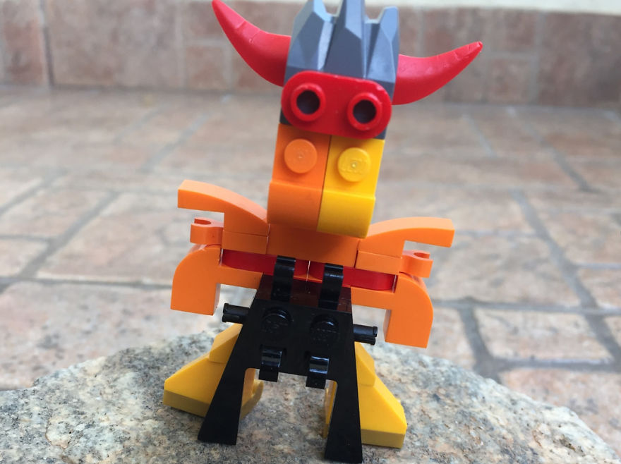 Traco's Day Out ... A Travelogue From A LEGO Transformer Cow (That's Me Traco)