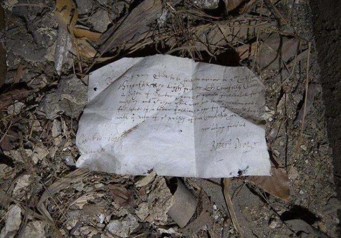 387yr Old Shopping List Found Under The Floorboards Of A London Home