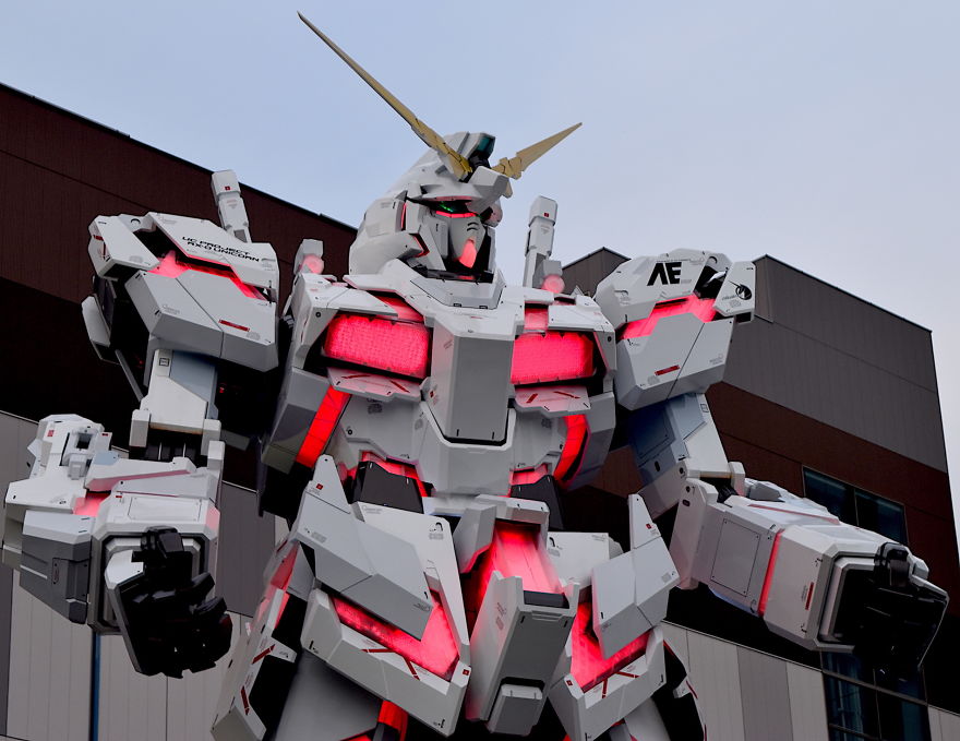 Giant Unicorn Gundam In Tokyo