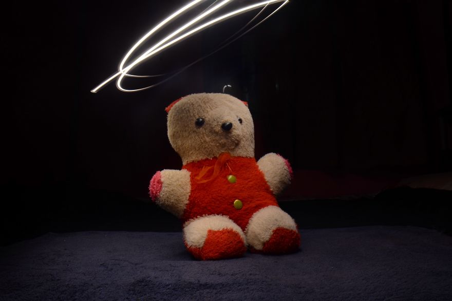 The Light Is Playing With The Toy