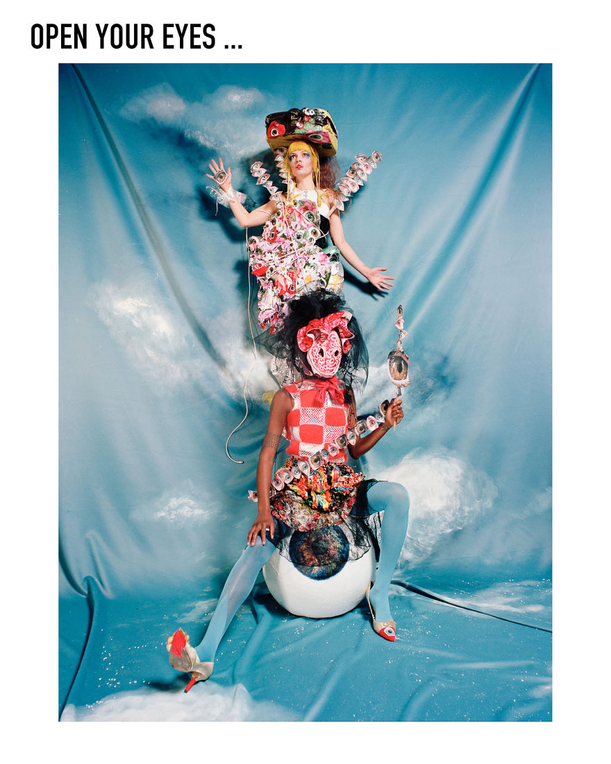 Photographer Uses Fashion To Make Powerful Statement About Ecology Photographer Uses Fashion To Make Powerful Statement About Ecology