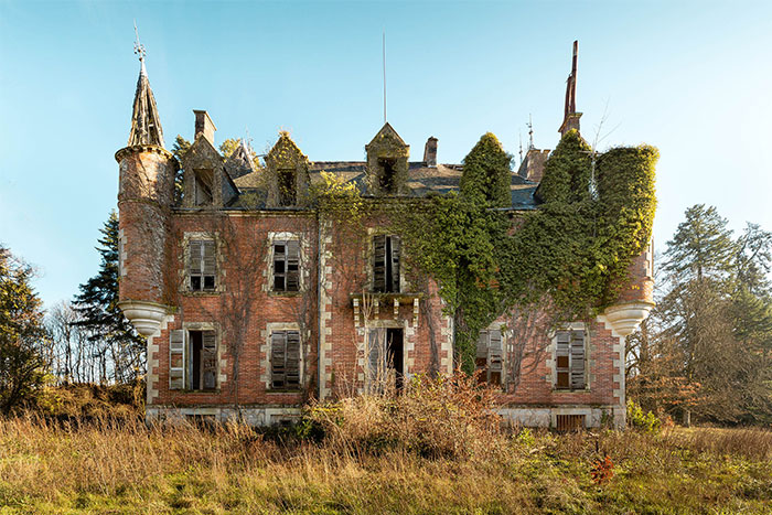 15 Bellos castillos abandonados que descubrí viajando por el mundo