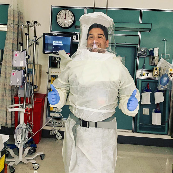 US Doctors Paste Photos Of Them Smiling On Their Protective Suits To Reassure COVID-19 Patients