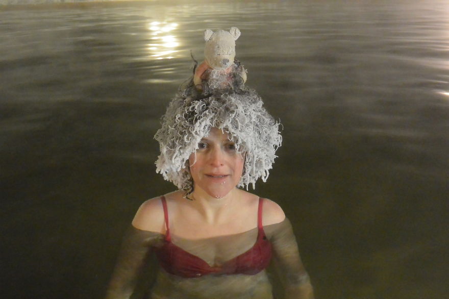 hair-freezing-contest-takhini-hot-spring