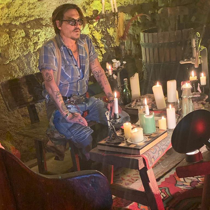 56YO Johnny Depp Joins Instagram For The First Time, Gets 1.8M Followers In One Day