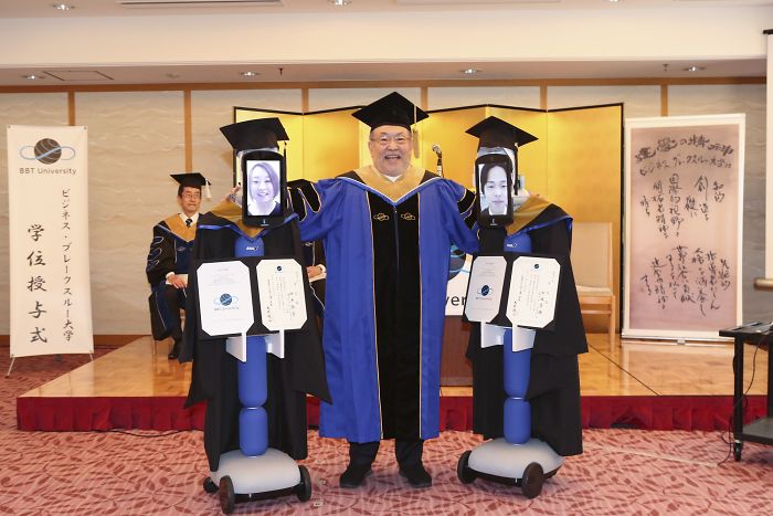 Japanese University Found A Genius Solution For Their Graduation Ceremony During The Coronavirus Pandemic