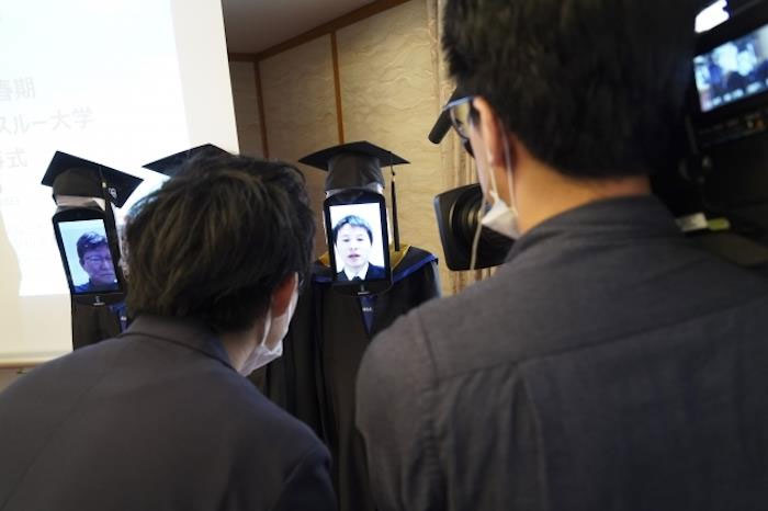 Japanese University Found A Genius Solution For Their Graduation Ceremony During The Coronavirus Pandemic