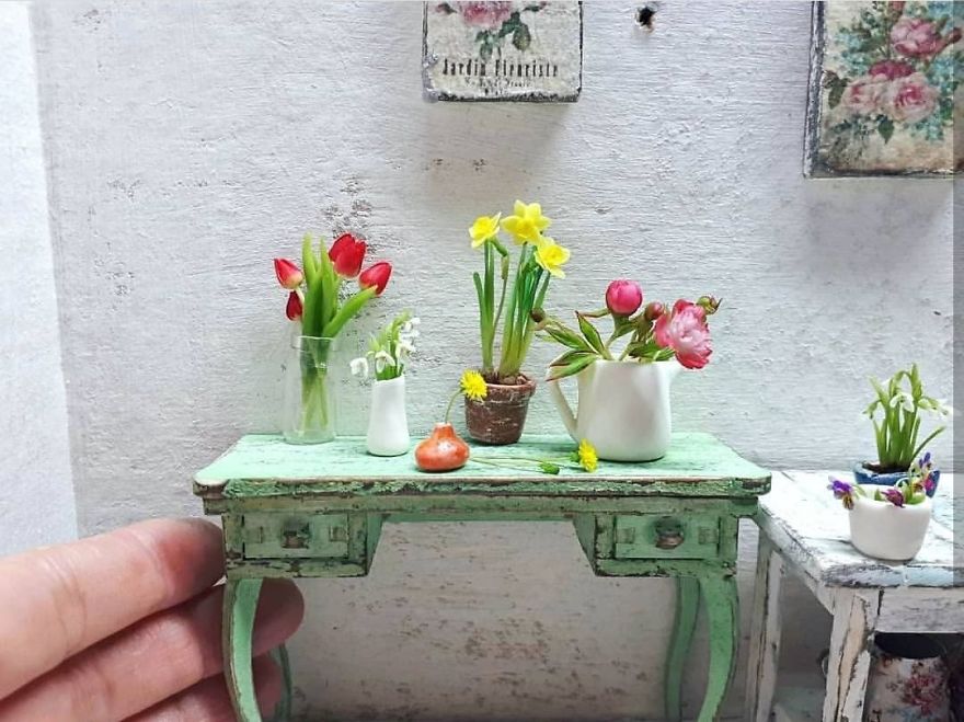 A Russian Mother Of Three Has Become A Master Of Miniatures From Cold Porcelain