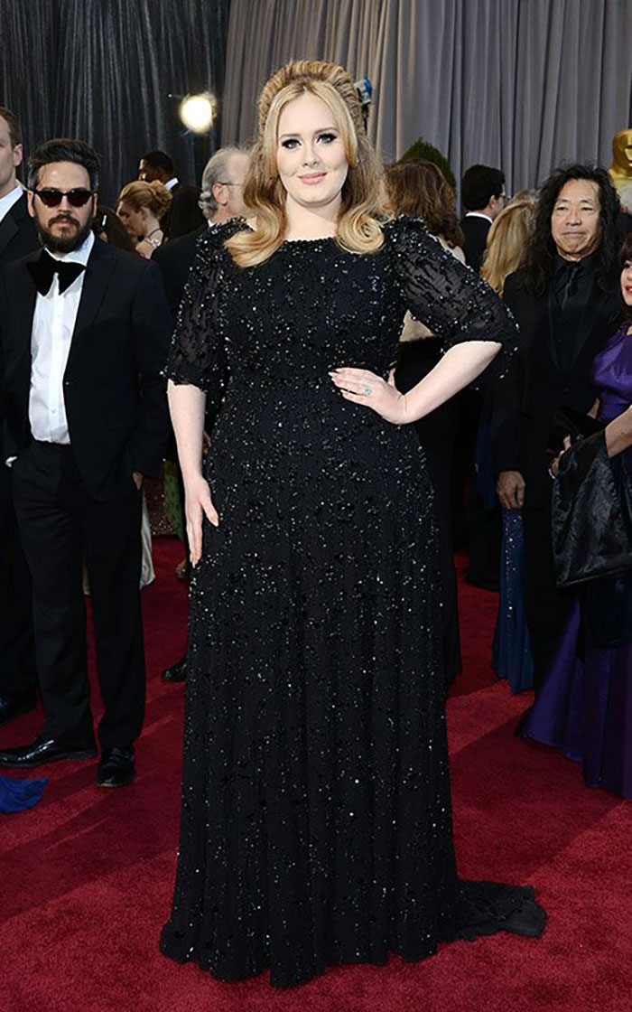 Adele muestra su increíble transformación en la nueva foto que ha compartido en su 32º cumpleaños