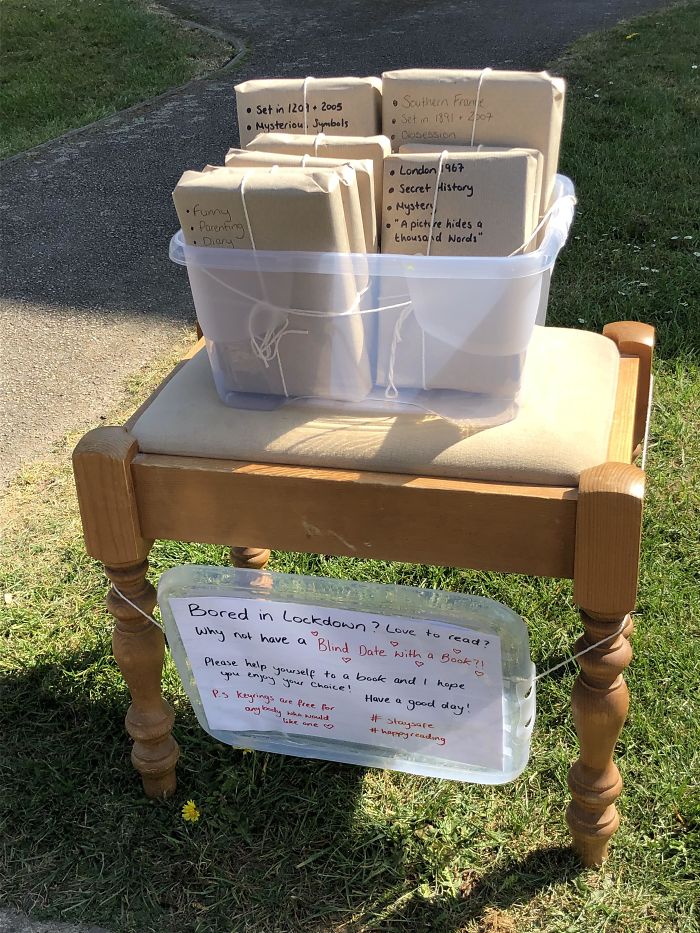 One Of My Neighbours Is Offering A Free “Blind Date With A Book” To Passers By