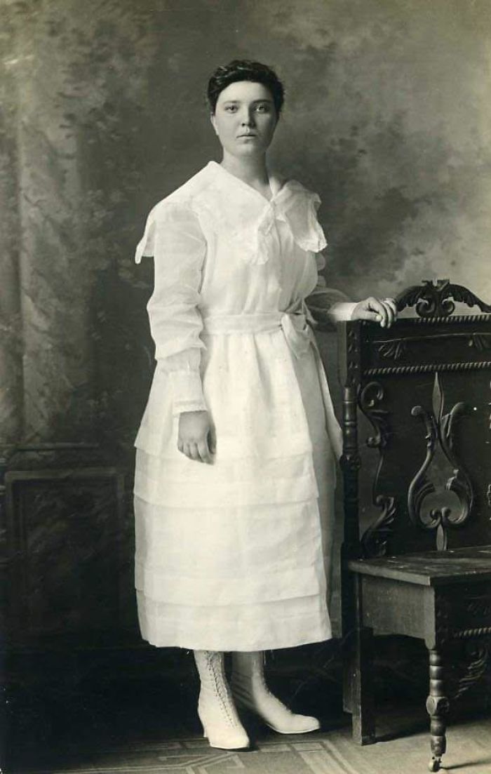 My Grandmother At 16 Years Old In 1917