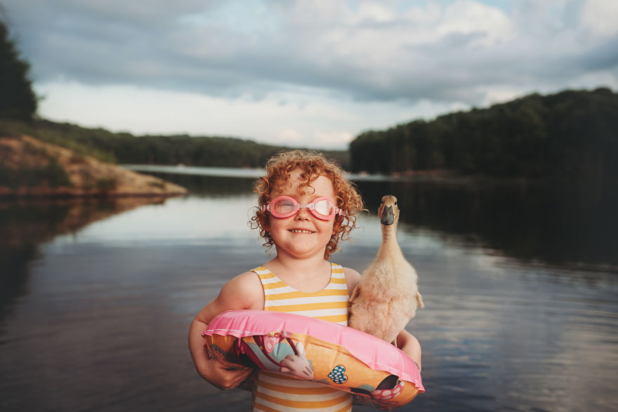 I Capture Children With Animals And Create Magical Moments.