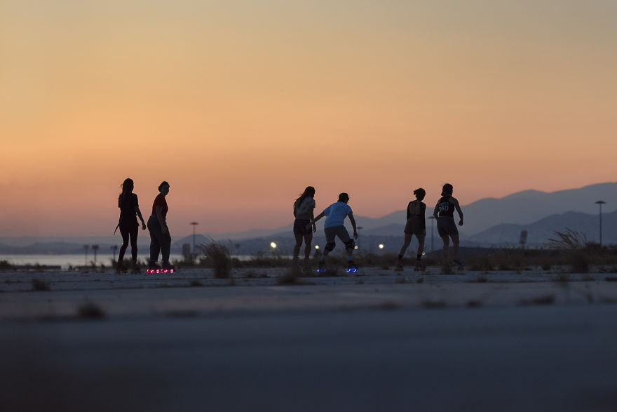 Female Athenian Roller Skaters Take Over The City, New Short Documentary Out Now Female Athenian Roller Skaters Take Over The City, New Short Documentary Out Now