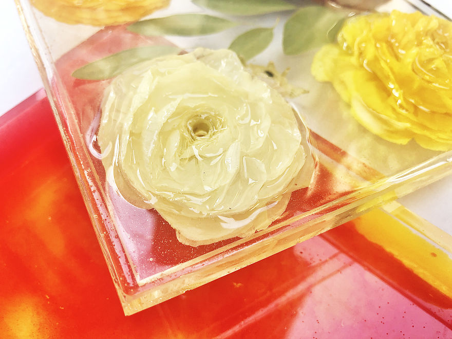 How To Make A Hummingbird Feeder With Real Flowers