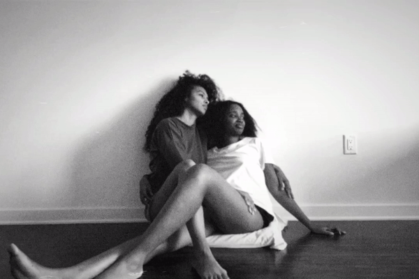 I Did A Facetime Photoshoot During Lockdown Without Meeting The Clients And People Are Loving It!