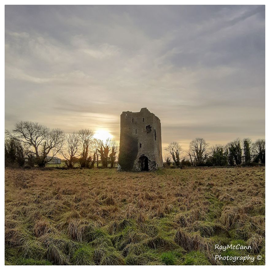 Riverville Castle