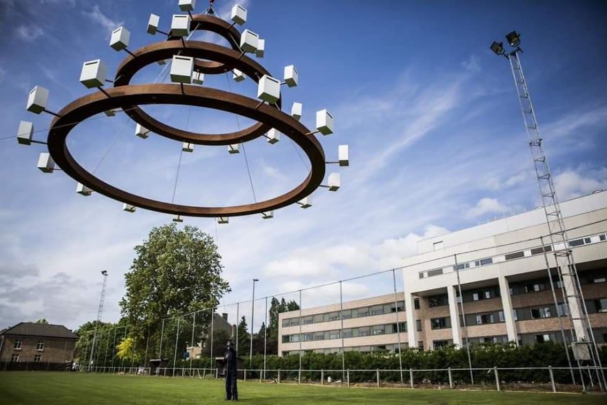 Limburg (Be) Artist Tom Herck Creates 'The Message Is Light&rsquo;, A Monumental Installation As A Tribute To Health Workers