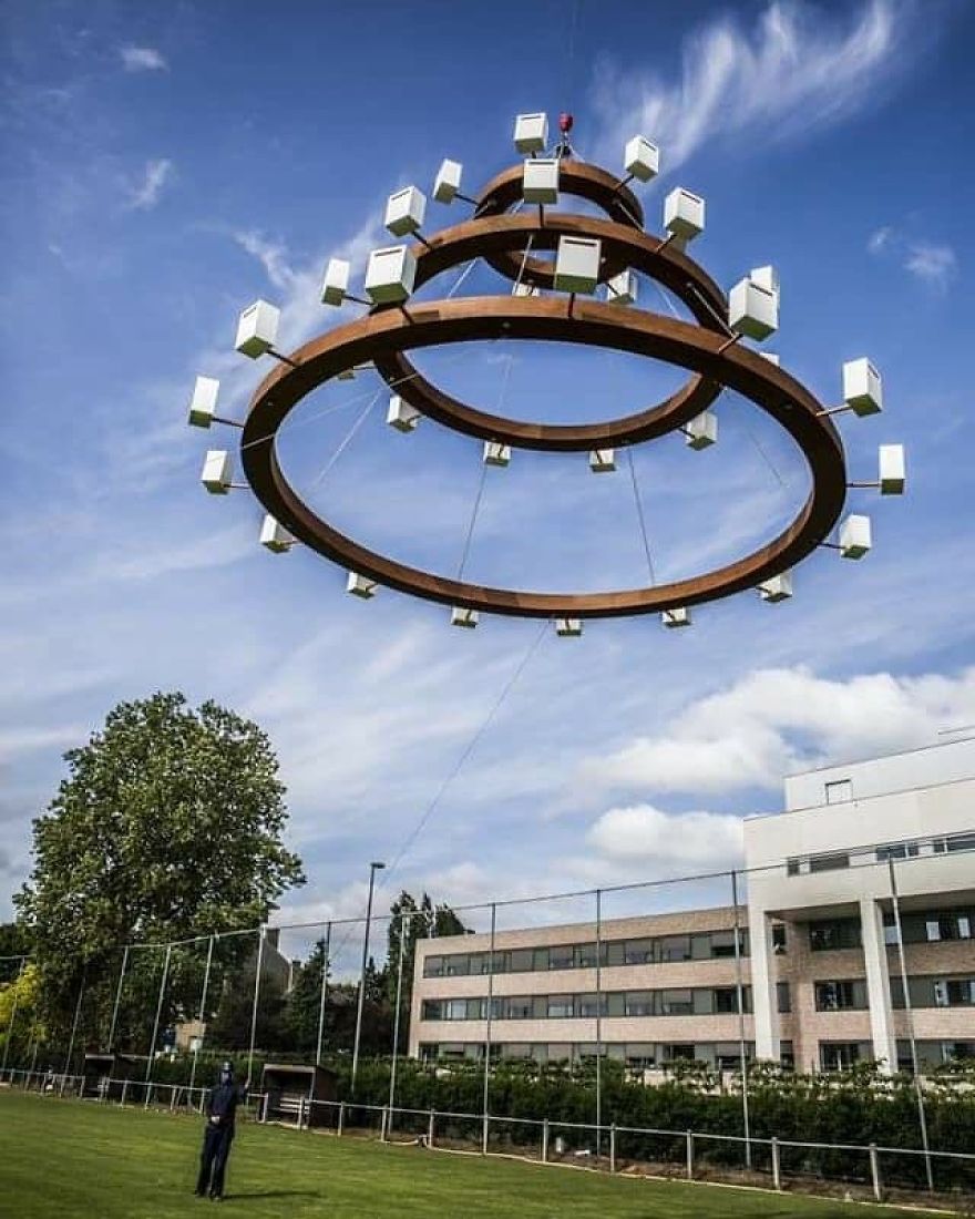 Limburg (Be) Artist Tom Herck Creates 'The Message Is Light&rsquo;, A Monumental Installation As A Tribute To Health Workers
