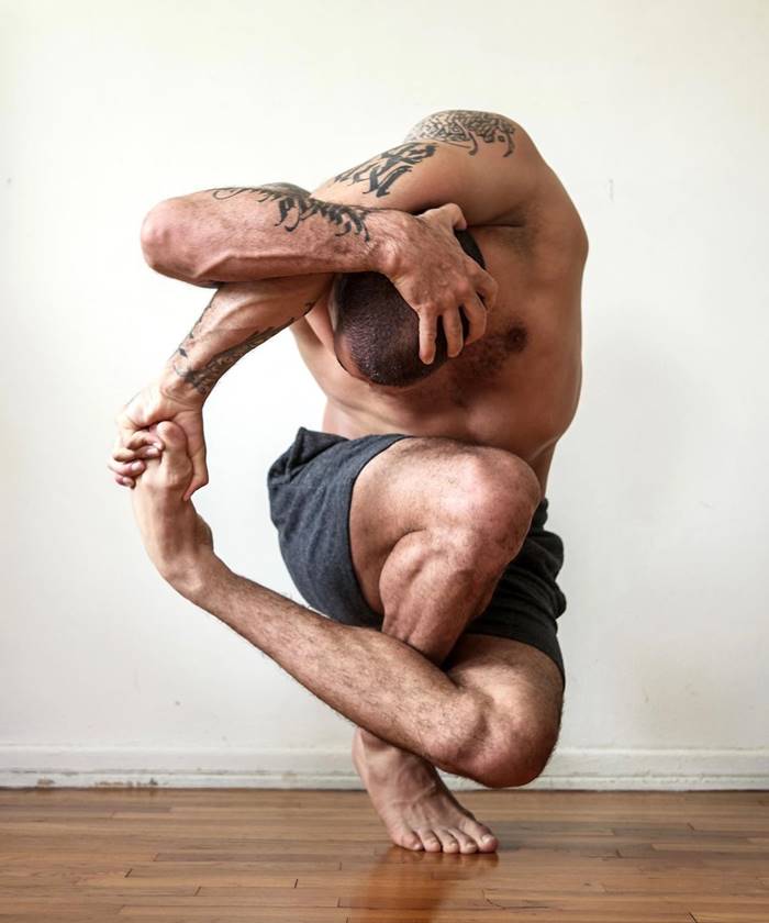 Dancer Rauf Yasit | Rubber Legz