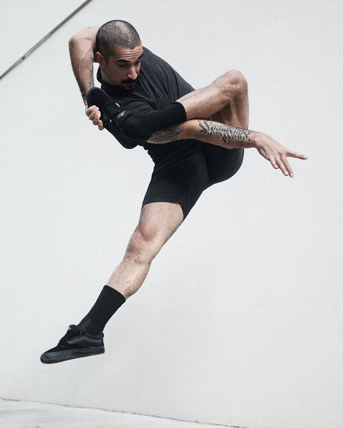 Dancer Rauf Yasit | Rubber Legz