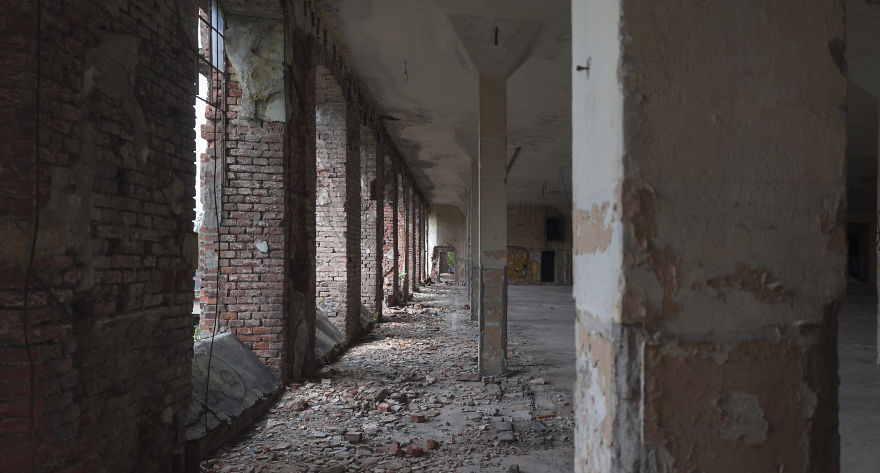 We Captured The Beauty Of This Abandoned Brick Building. Guess Its Location!