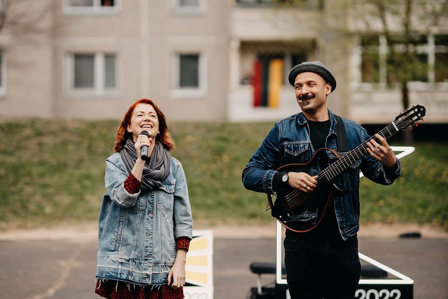 Kaunas' Courtyards Transform Into Stages As Various Artists Perform For Quarantined People