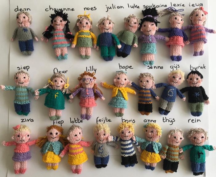 This Teacher Missed Her Students So Much, She Knitted Tiny Dolls Of All 23 Kids In Her Class
