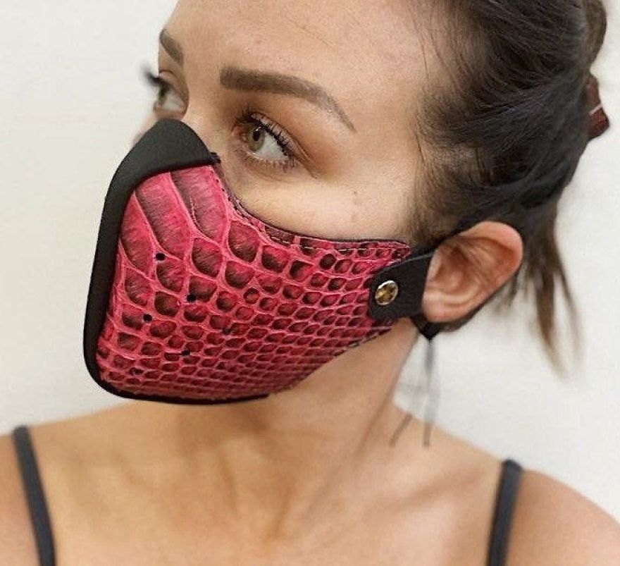 This Face-Mask-Trend Went Viral With A Reason