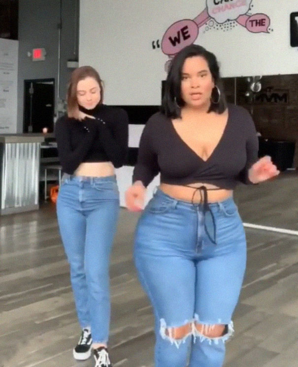 Two Girls Are Showing Off Their Bodies