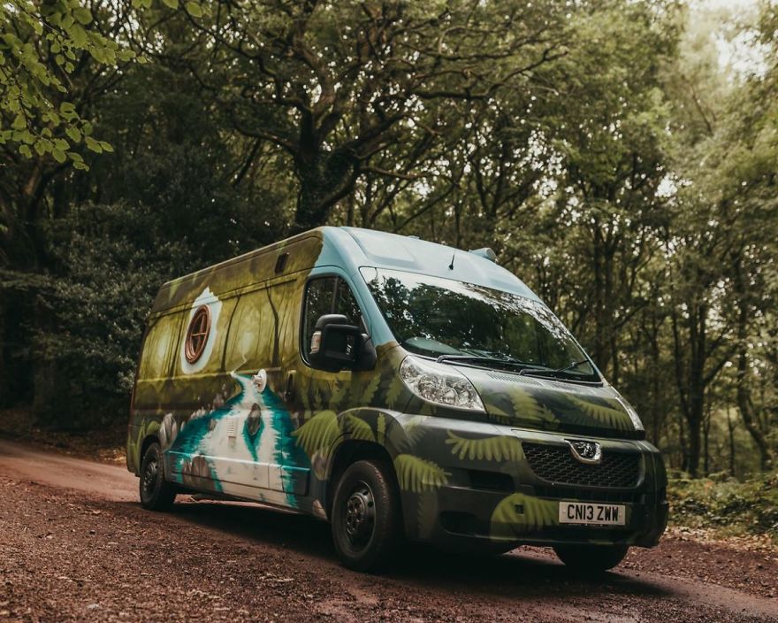 Stunning 2013 Peugeot Boxer Conversion Feels Like She’s Driven Straight Out Of A Fairy-Tale.