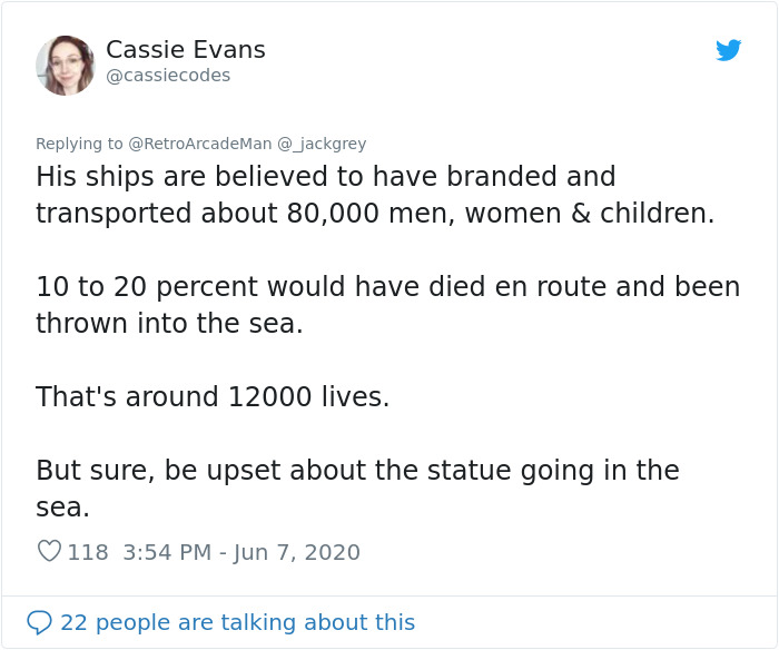 Anti-Racism Protesters Break Off A 125 Y.O. Slave Trader Statue And Chuck It Into Water, People Are Conflicted About This