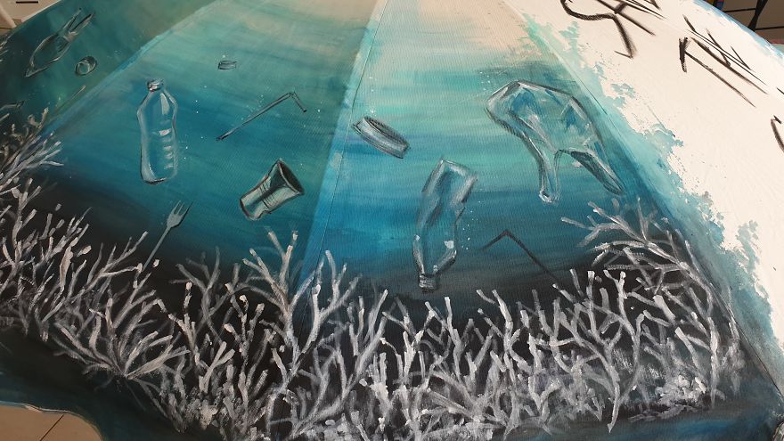 I Painted My Beach Umbrella To Show What Will Happen To Marine Life If We Don’t Make A Change