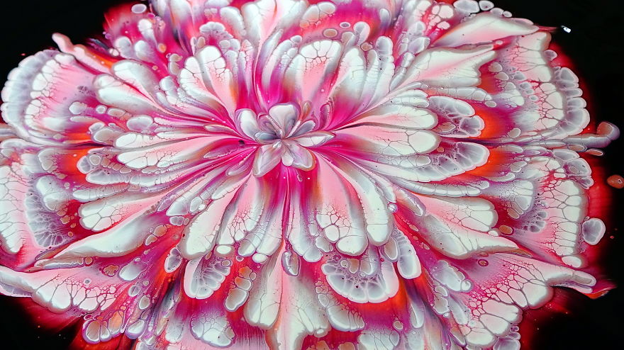 Awesome Acrylic Pour Painting ~ Cup Bottom Reverse Flower Dip Awesome Acrylic Pour Painting ~ Cup Bottom Reverse Flower Dip