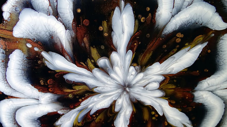 Testing New Metallic Paints ~ Cup Bottom Reverse Flower Dip Testing New Metallic Paints ~ Cup Bottom Reverse Flower Dip
