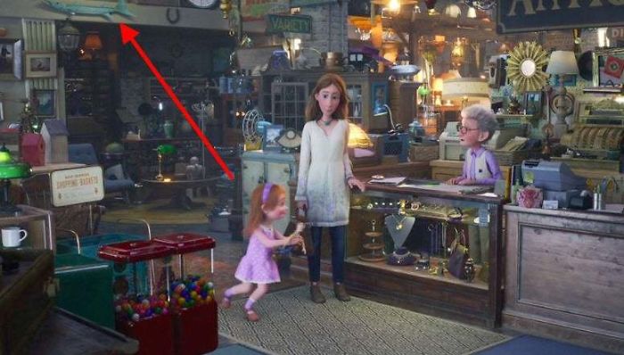In Toy Story 4, The Barracuda That Killed Nemo's Mother In Finding Nemo Can Be Seen Stuffed And Mounted On A Wall Inside Second Chance Antiques