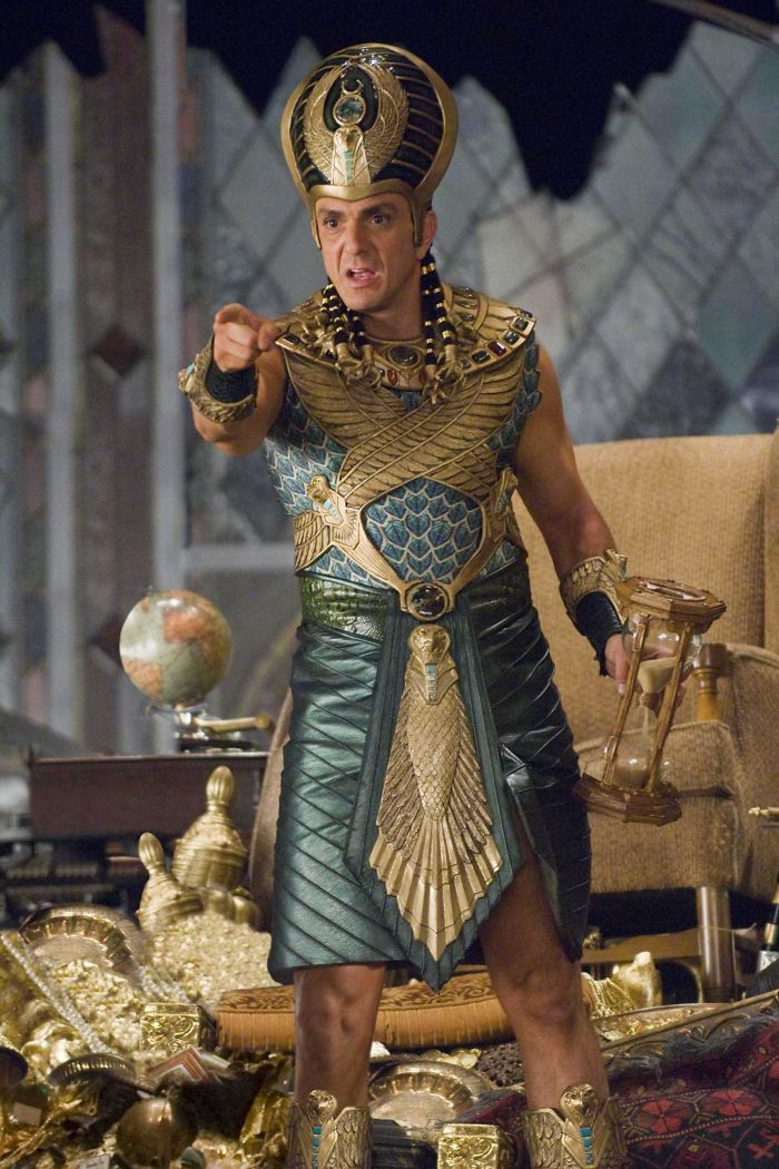 In Night At The Museum: Battle Of The Smithsonian, After Kahmunrah Says “I Could Kill Your Friends In The Blink Of An Eye”, He Does Not Blink Once On Screen For The Remainder Of The Movie