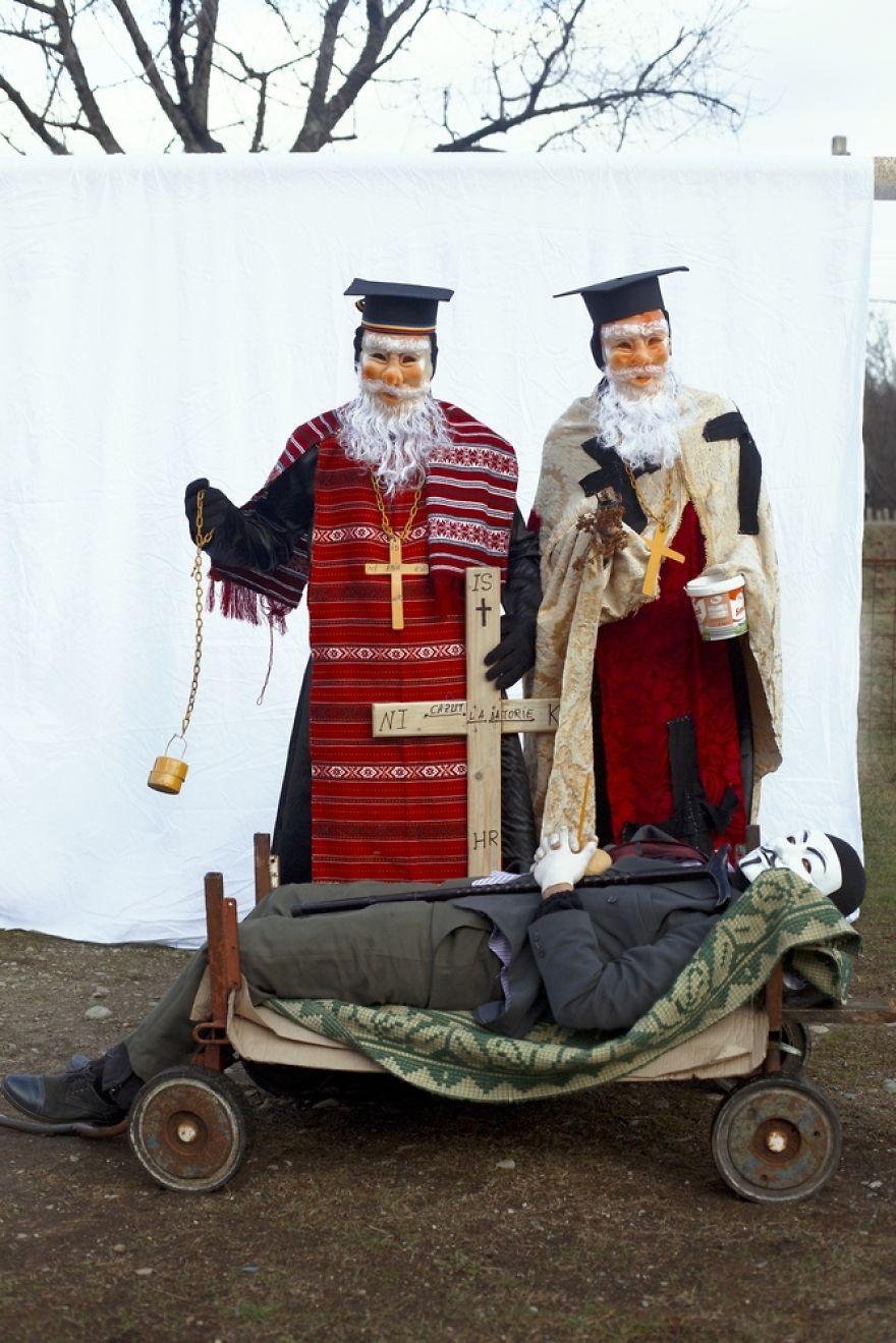 I Travel Around Romania To Photograph Old Traditions