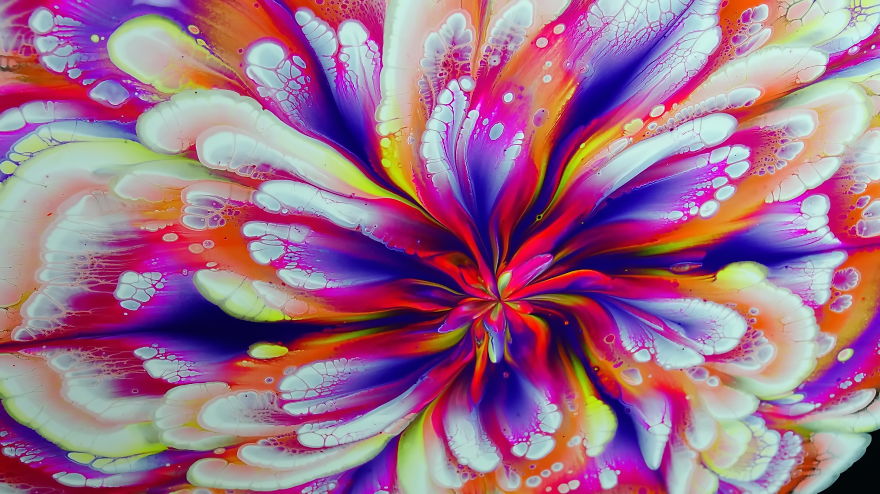 Flower In Beautiful Bright Colours ~ Cup Bottom Acrylic Pour Painting ~ Paint #withme Flower In Beautiful Bright Colours ~ Cup Bottom Acrylic Pour Painting ~ Paint #withme
