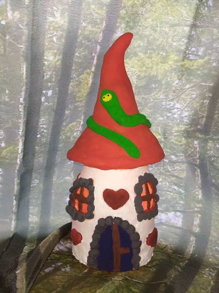 I Made A House For A Tiny Witch Who Lives Deep In The Woods.