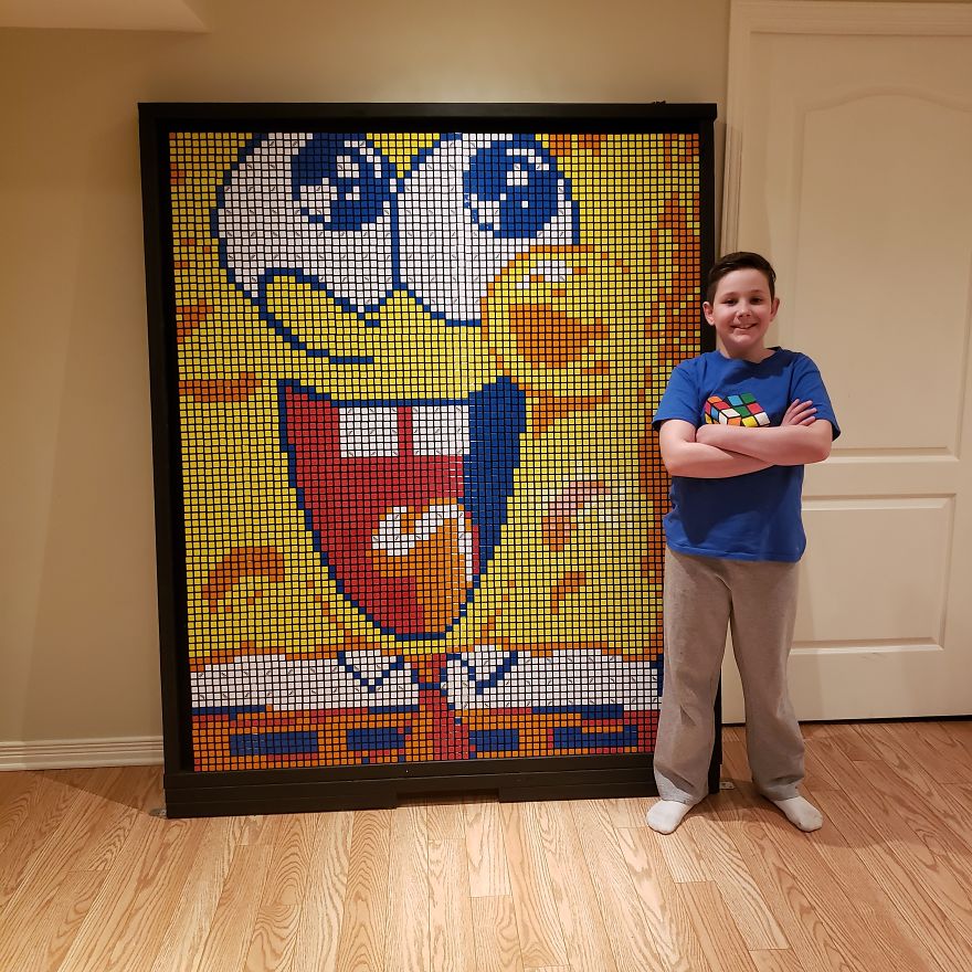 Spongebob Squarepants Mosiac Made With 750 Rubik's Cubes Spongebob Squarepants Mosiac Made With 750 Rubik's Cubes