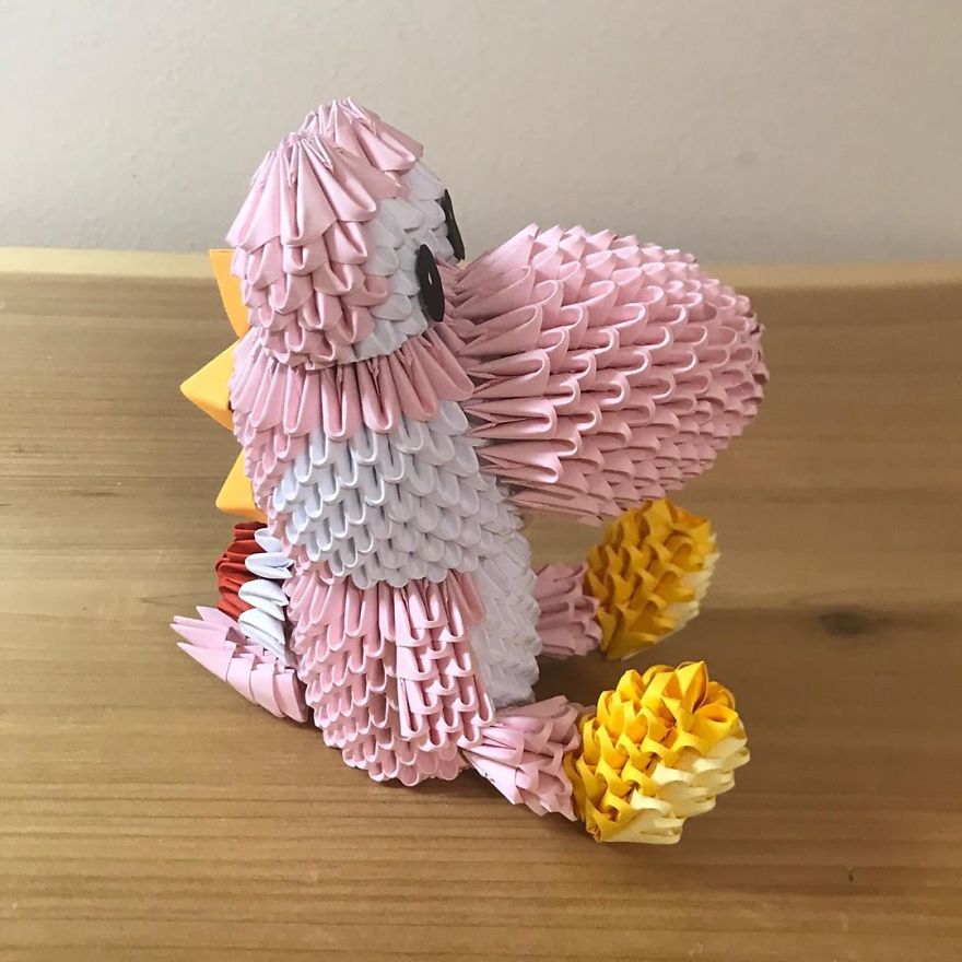 Artist Folds Amazing 3D Animals Out Of Strips Of Paper (19 Pics)