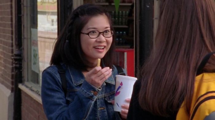 Keiko Agena Played A 17-Year-Old Lane In Gilmore Girls While Being 27-Years-Old