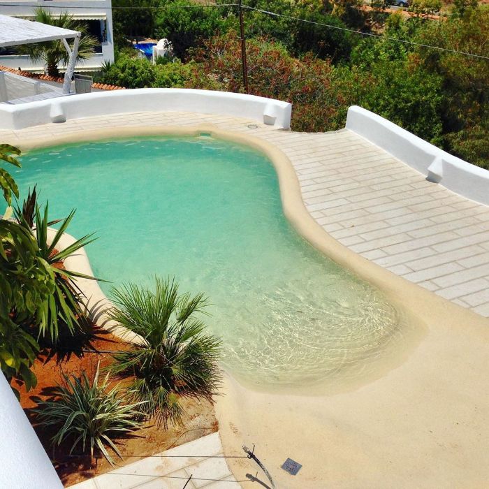 Las piscinas de arena son la última tendencia para tu casa
